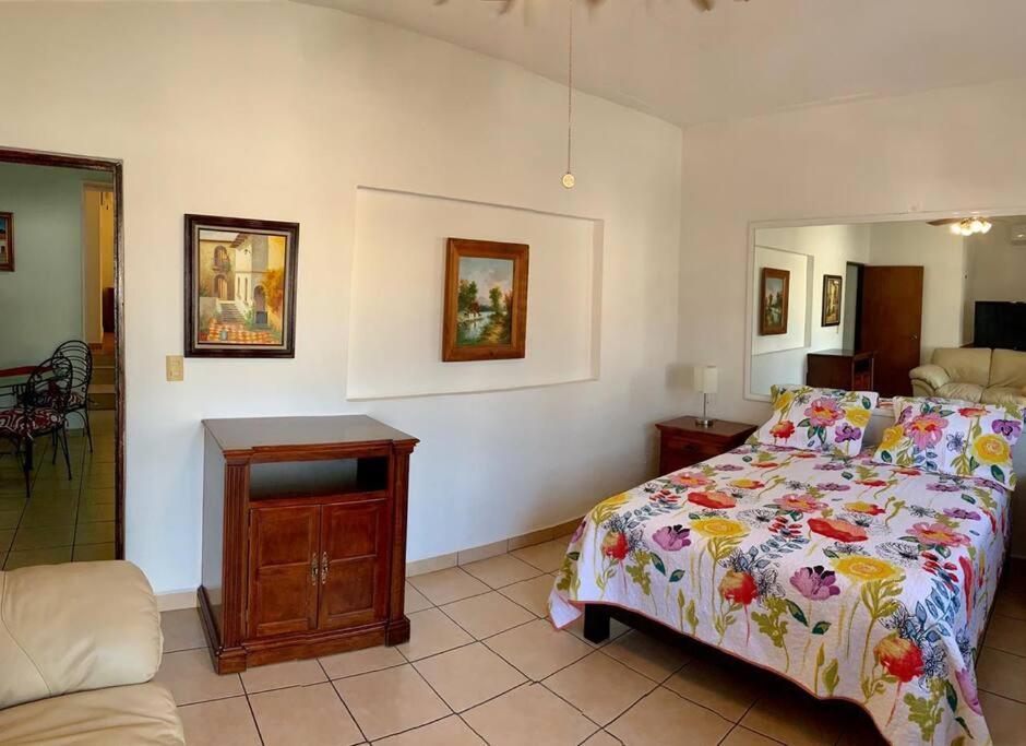 Casa Galerias Vicario Apartment
