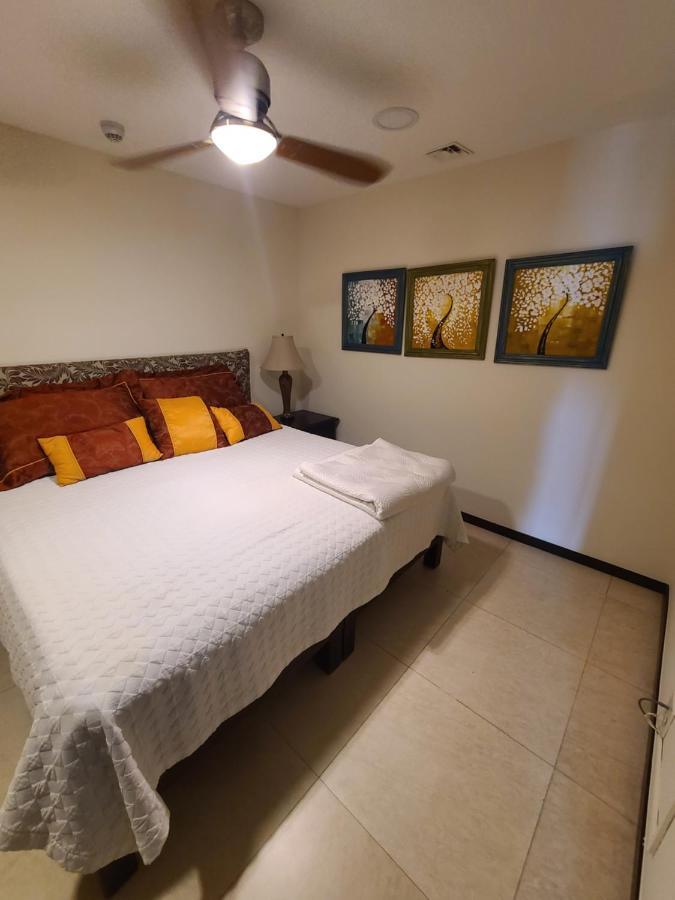 Peninsula Condominiums, Zone, Pv Aparthotel Puerto Vallarta