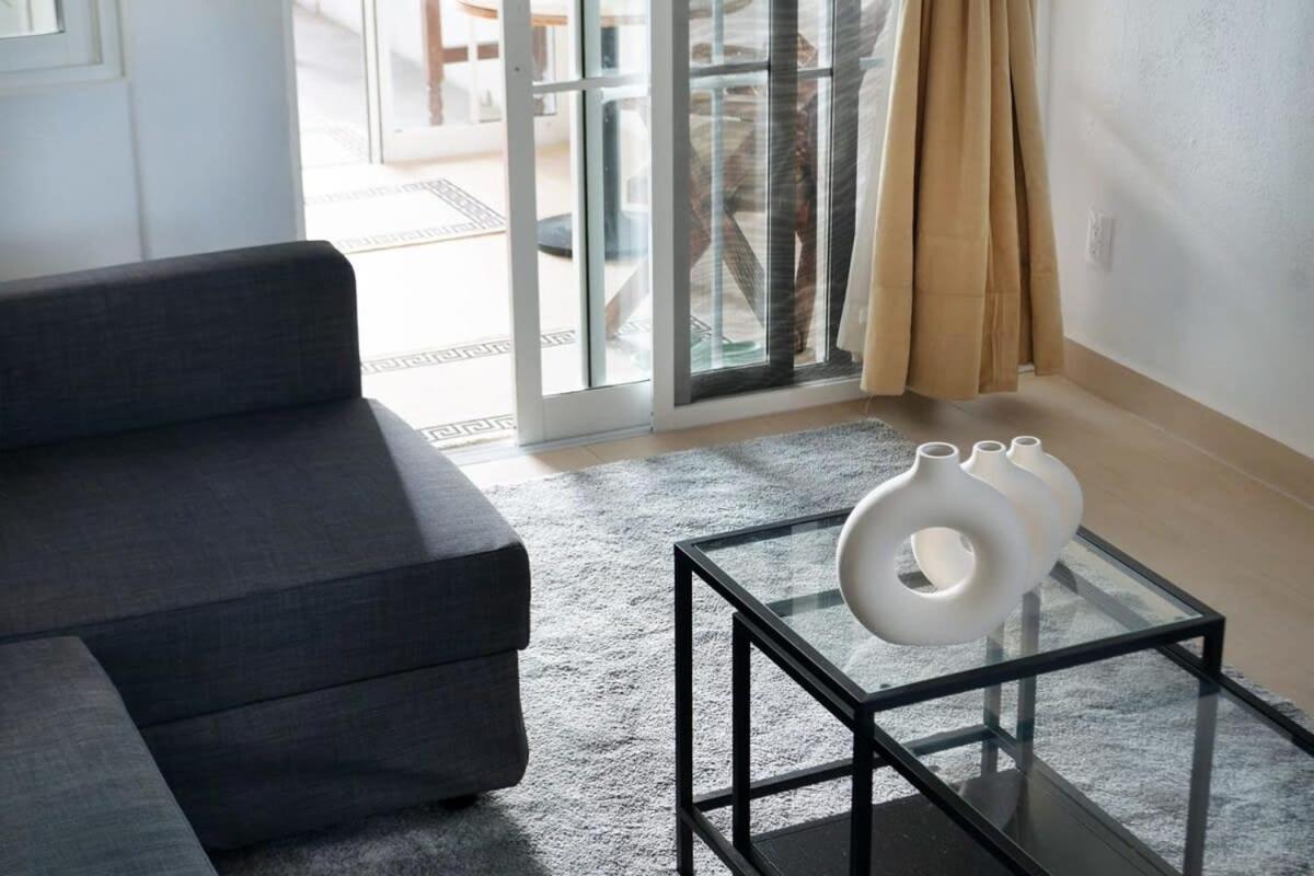 Apartamento 2 Bedroom Penthouse Paradise Near The
