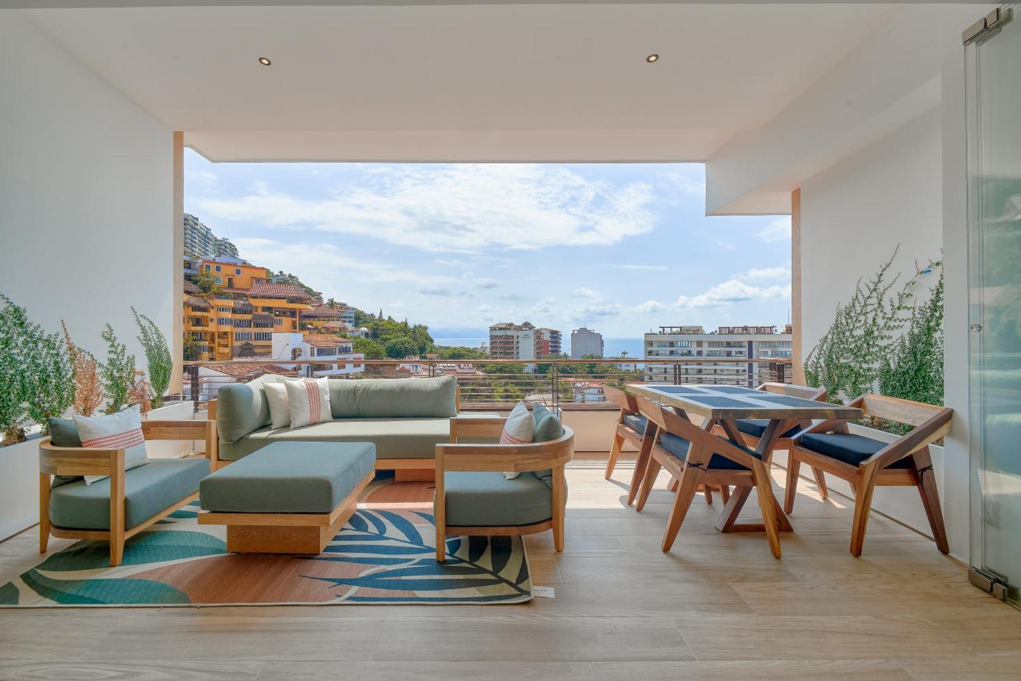 Maxwell Residences Romantic Zone Hotel