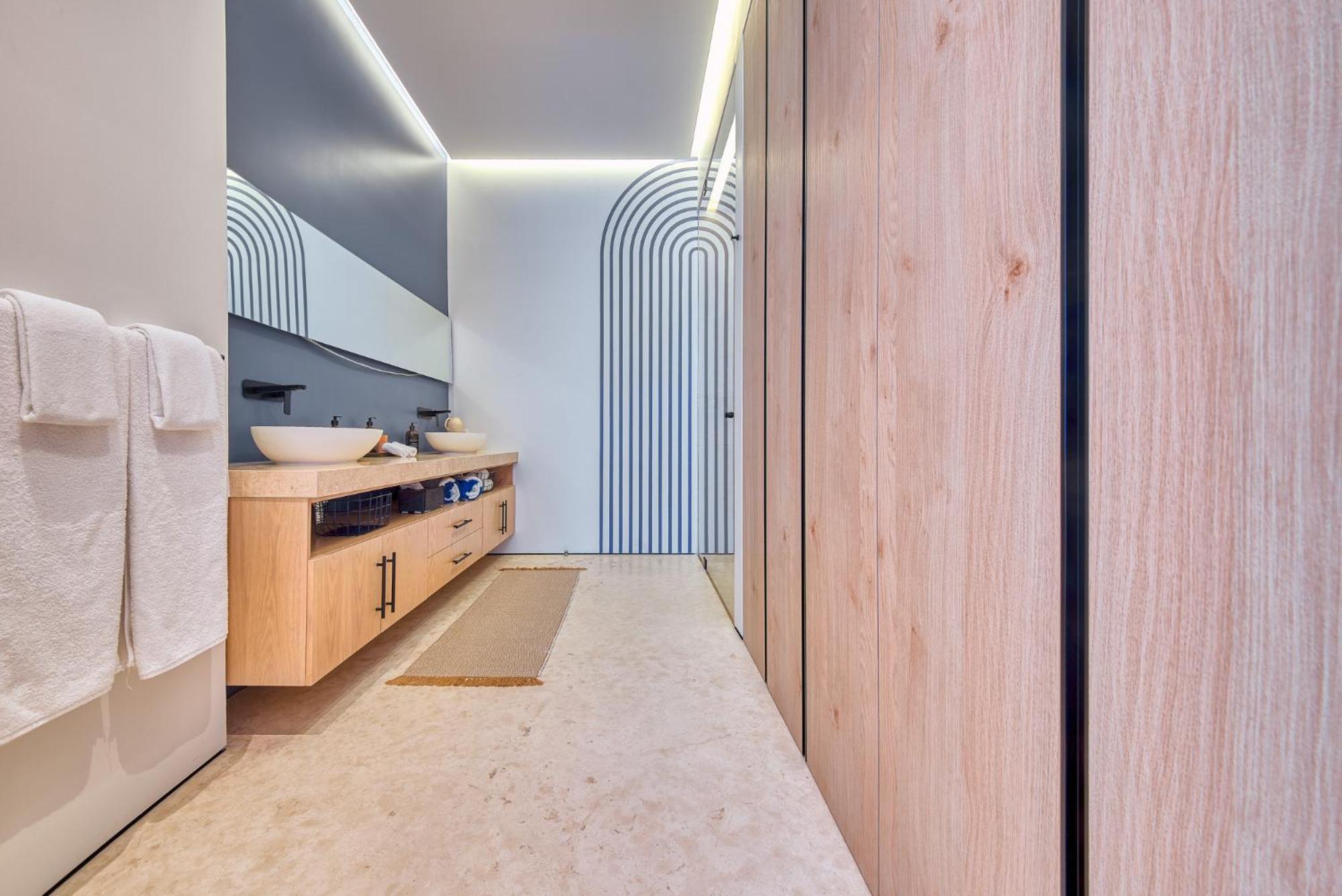 Maxwell Residences Romantic Zone