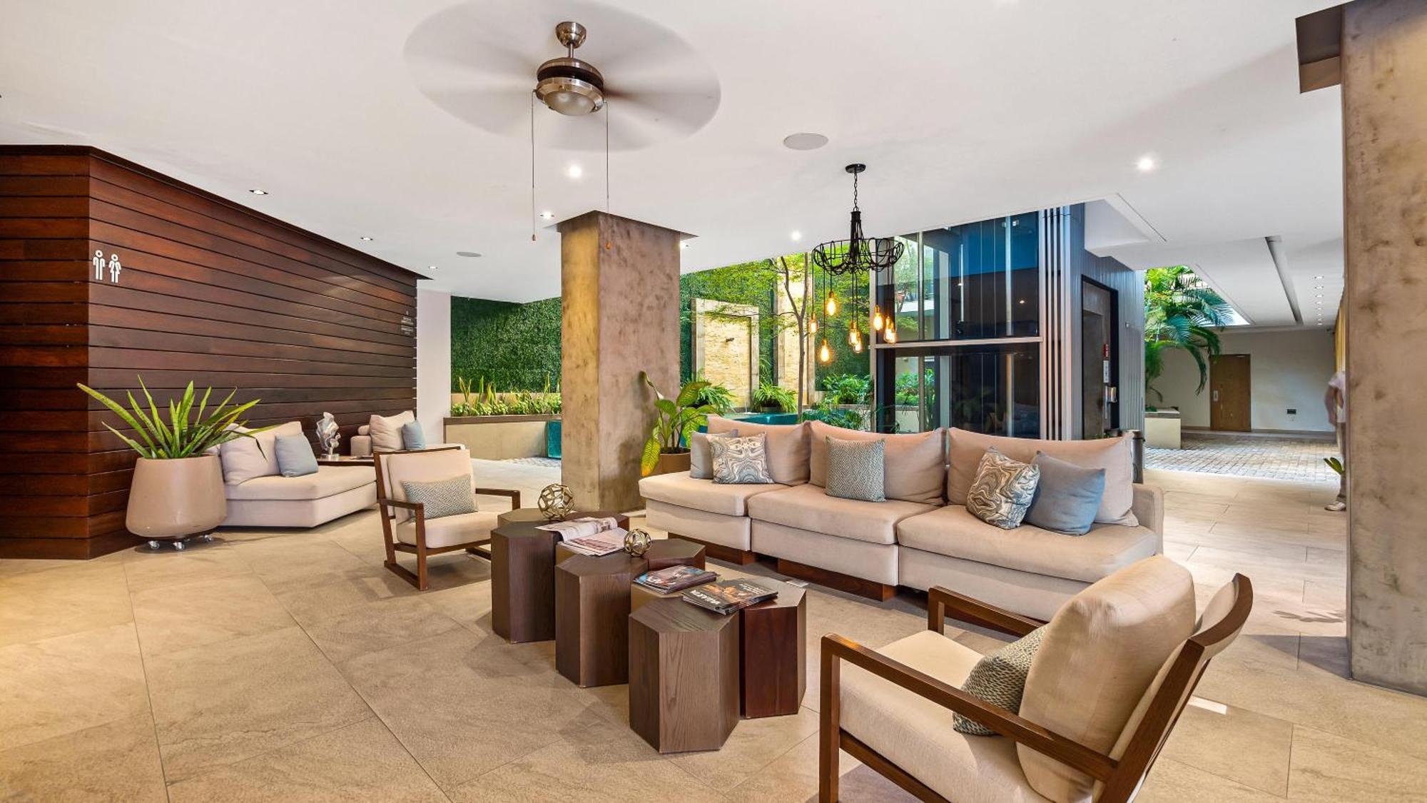 Сasa de vacaciones Luxury 1 Bedroom With Workspace And Gym *