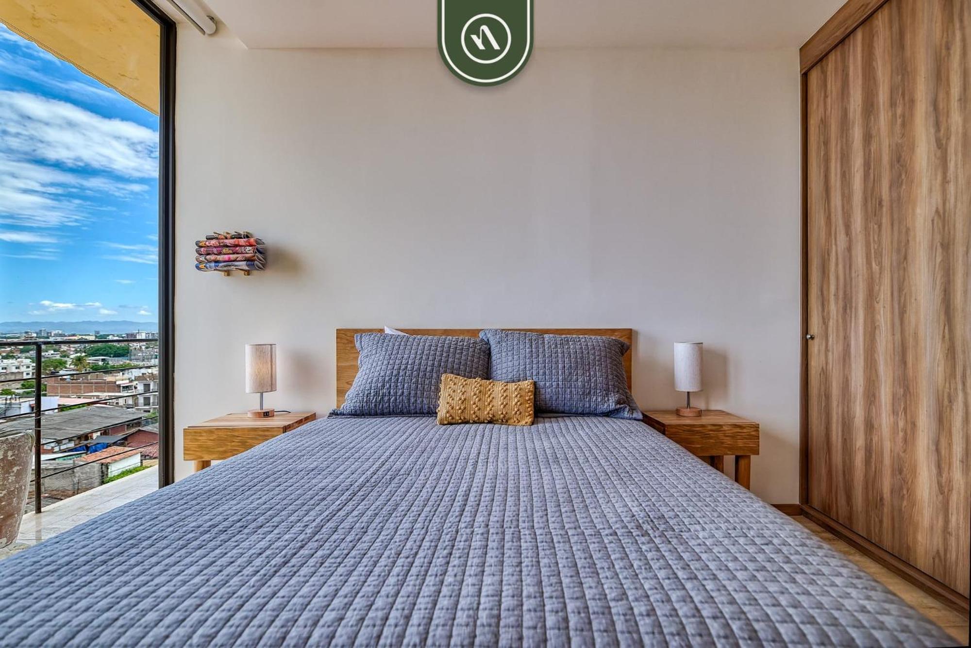 Apartment Brand New 2br Right Next To Center - Pool Puerto Vallarta