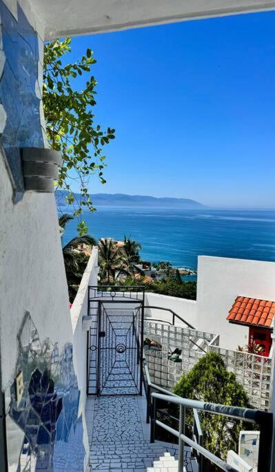 Casa En La Montana Con Espectacular Vista Al Mar *