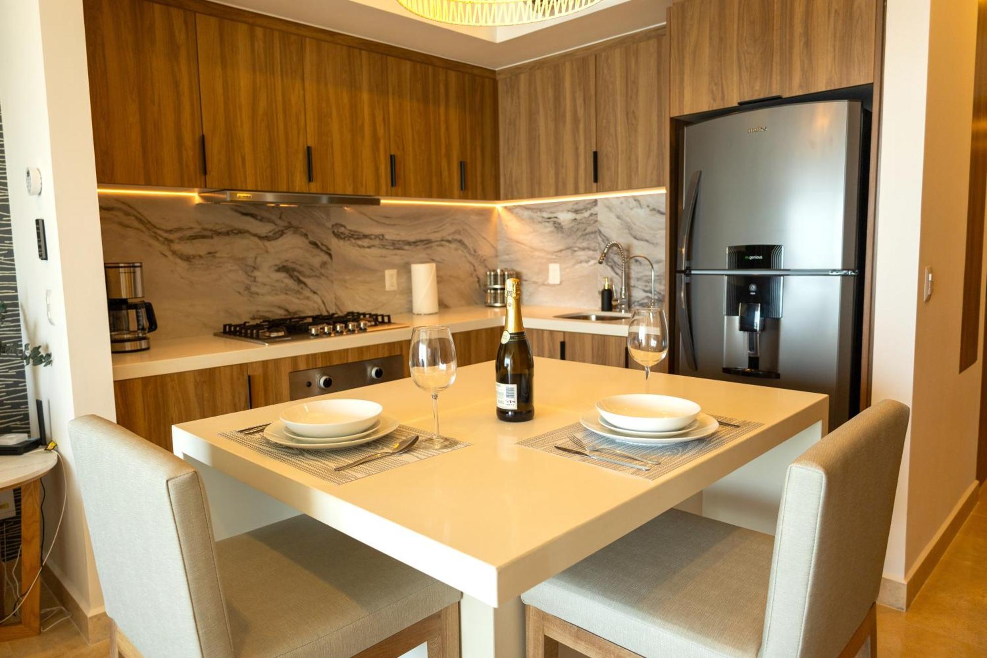 Harbor Nt605 By Moikkarentals Apartment Puerto Vallarta