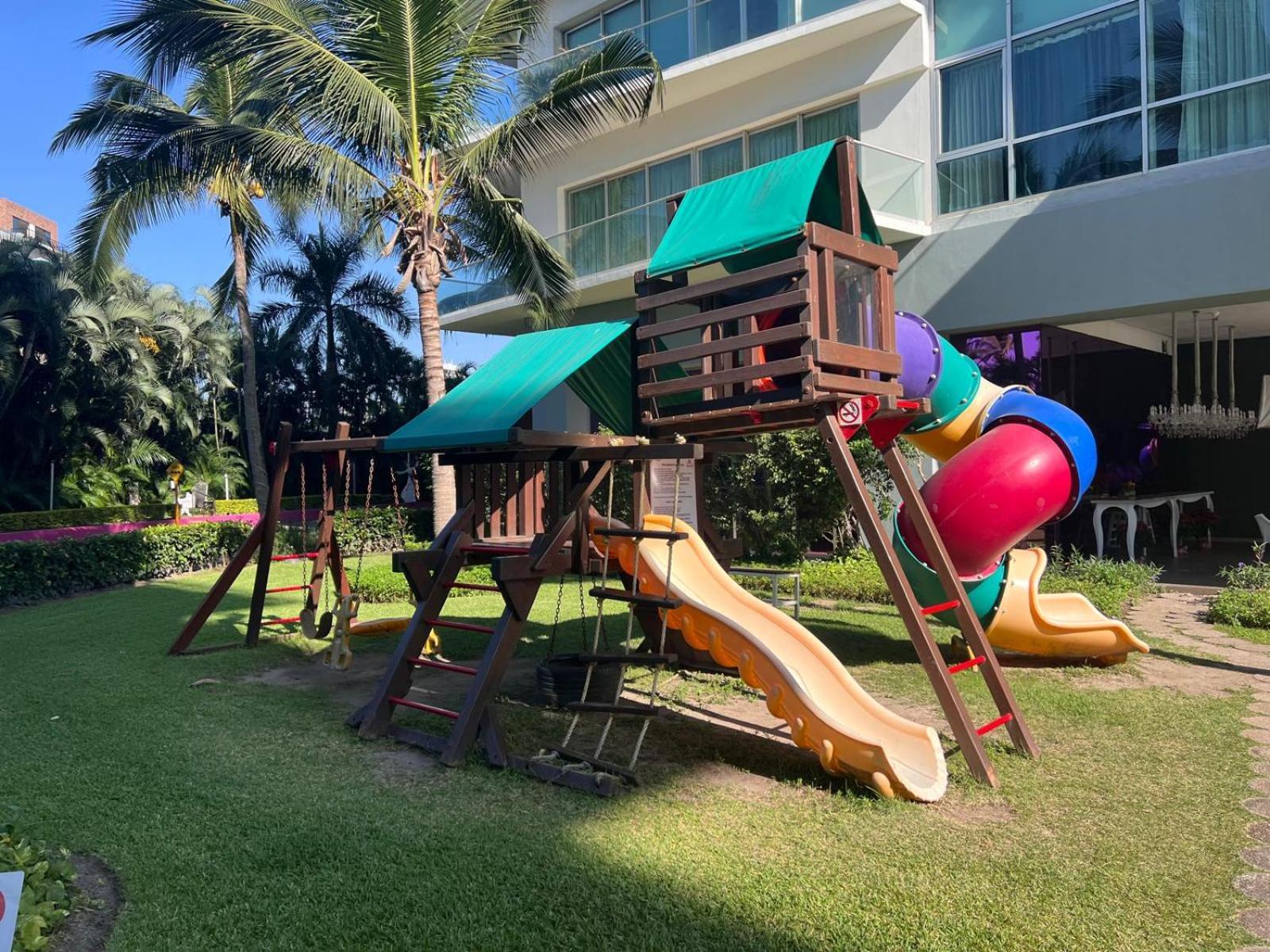 Villa Icon Vallarta, *