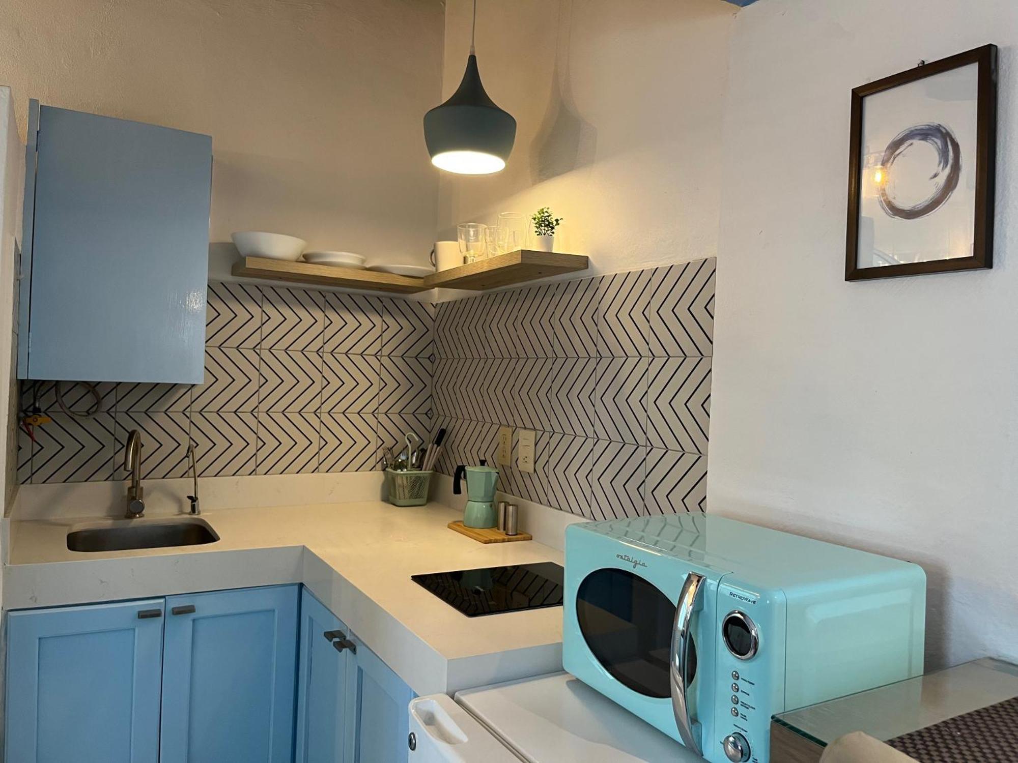 Le Petit Bonheur - Charming Studio With Terrace Apartment *