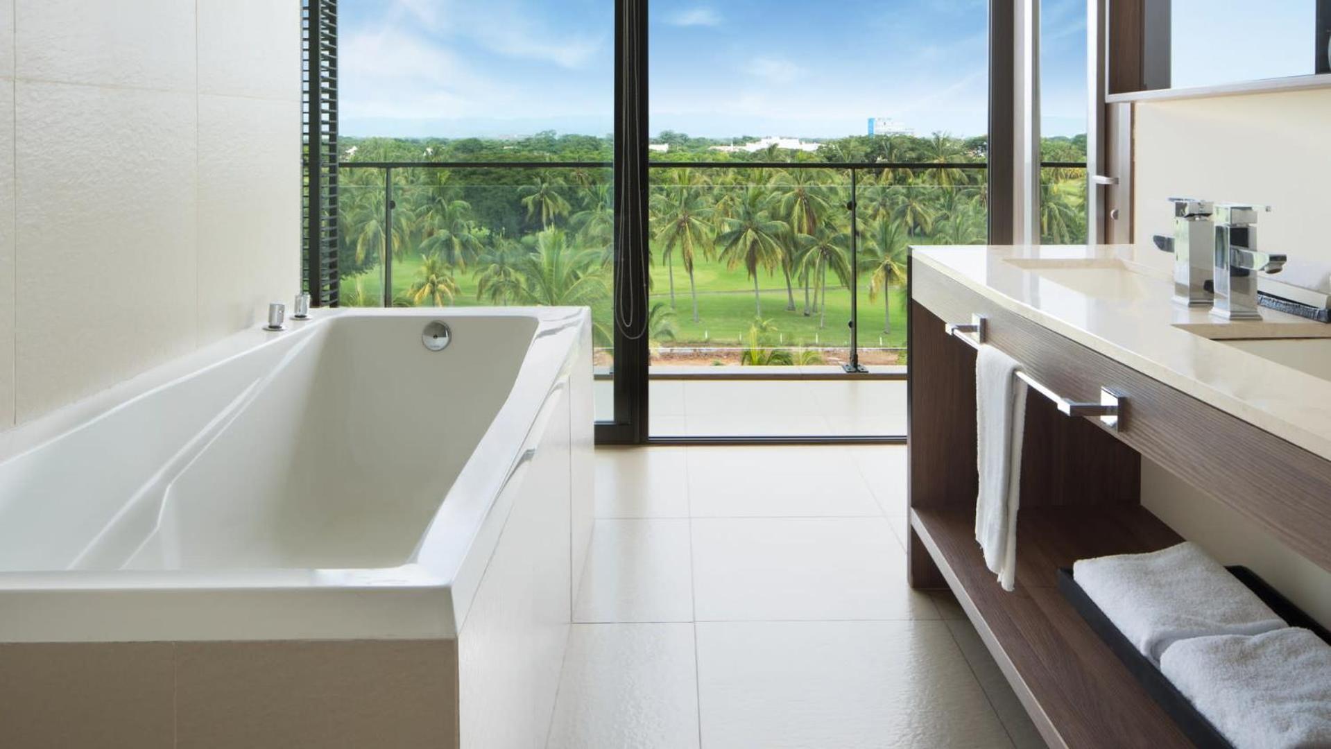 Live Aqua Private Residences Marina Vallarta *