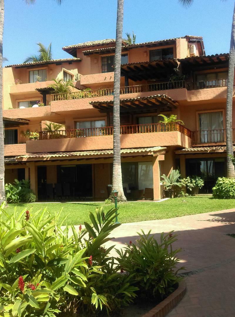 Apartment Hermoso En Tules, Frente Al Mar En Medio De Hermosos Jardines, Es Unico!!!
