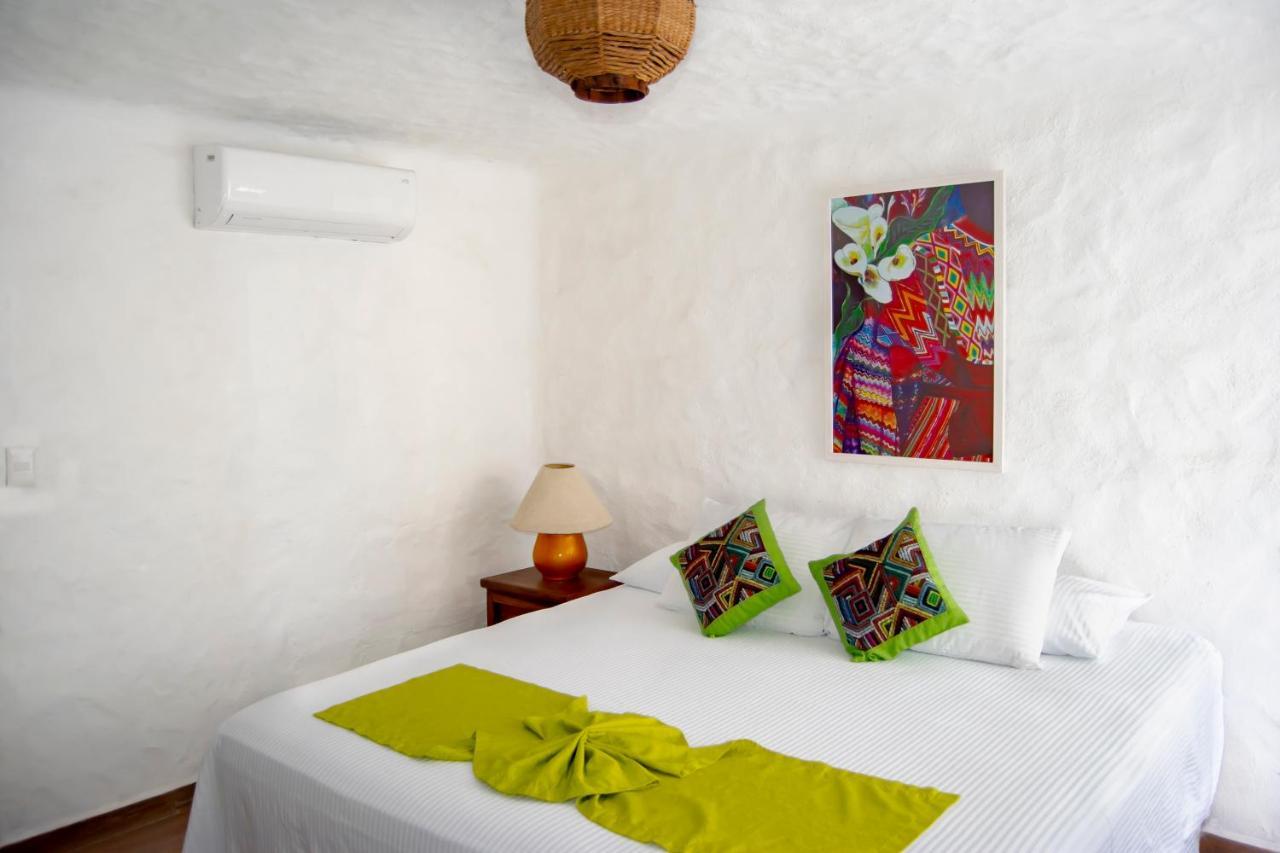 Petit Pilitas (adults Only) 3*